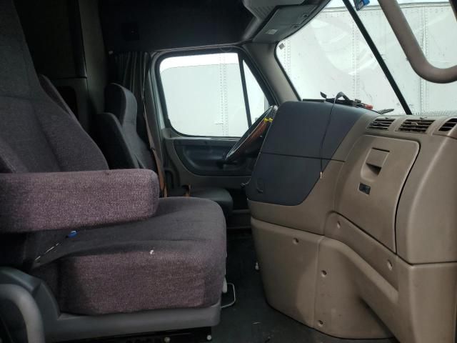 2018 Freightliner Cascadia 125 Semi Truck
