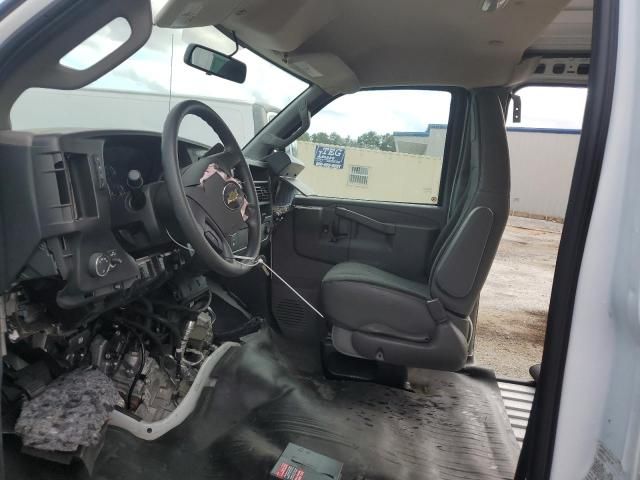 2023 Chevrolet Express G2500