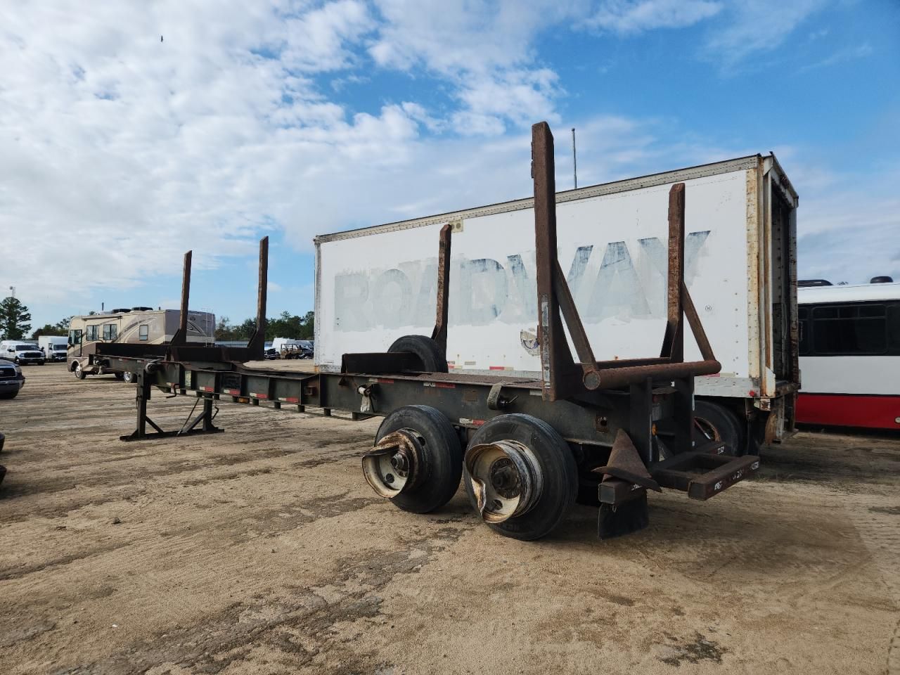 2004 Magnolia Recond Bolster Pole Trailer