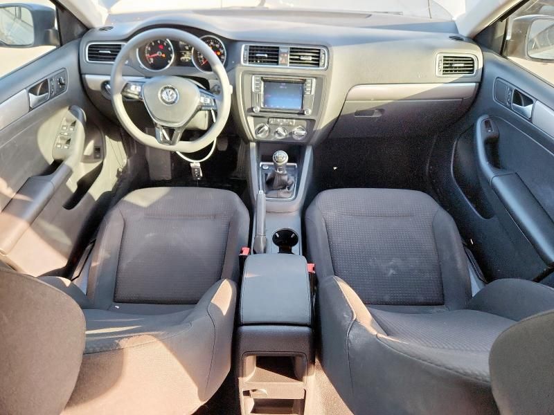 2016 Volkswagen Jetta SE