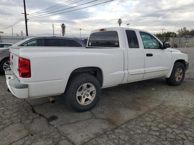 2005 Dodge Dakota SLT
