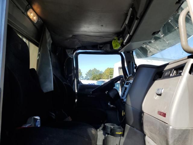 2020 Kenworth Construction T400