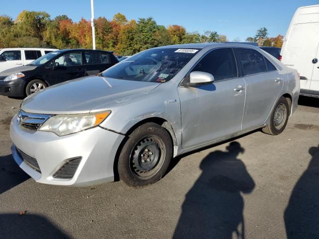 2014 Toyota Camry Hybrid