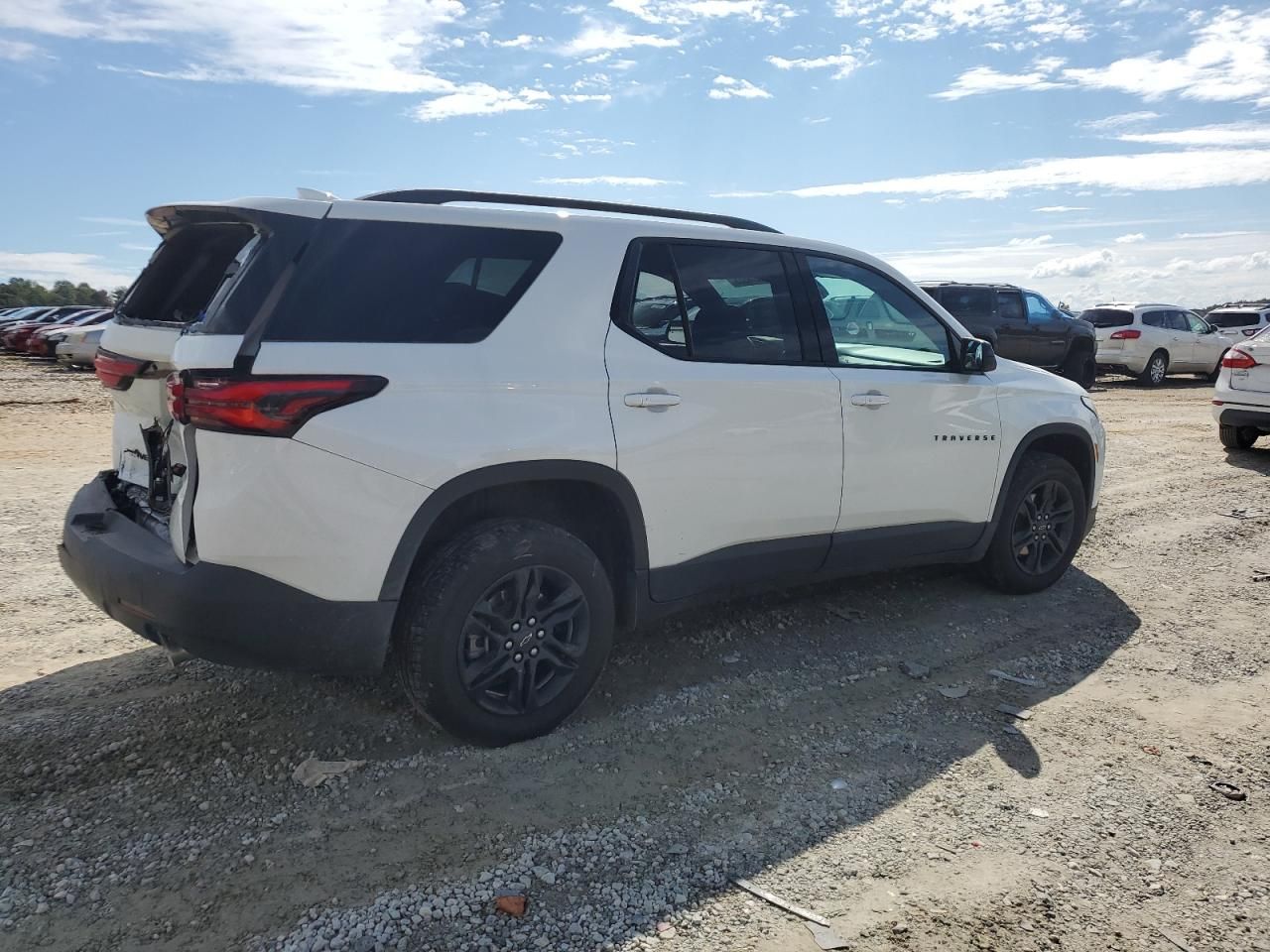 2022 Chevrolet Traverse ls