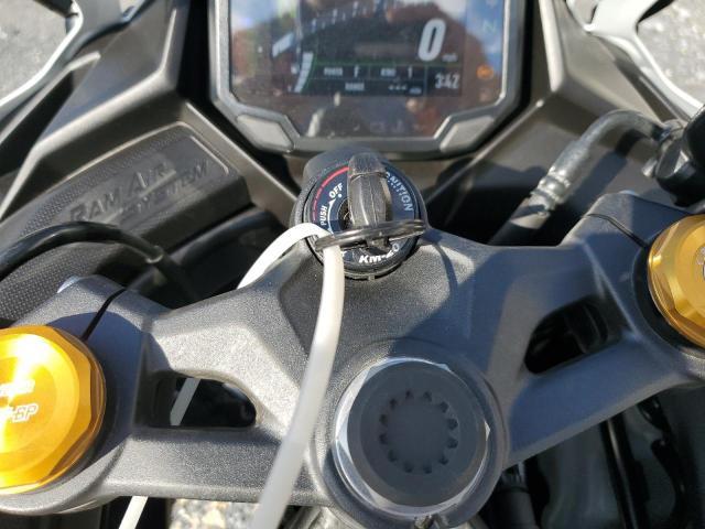 2025 Kawasaki ZX400 S