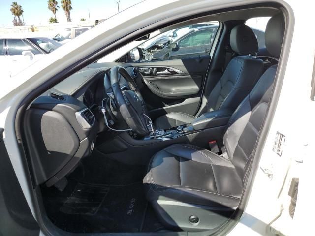 2018 Infiniti QX30 Base