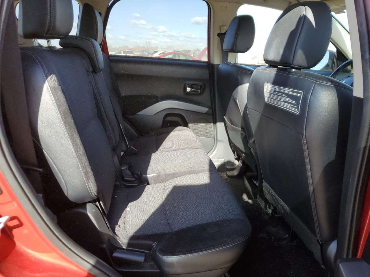 2013 Mitsubishi Outlander se