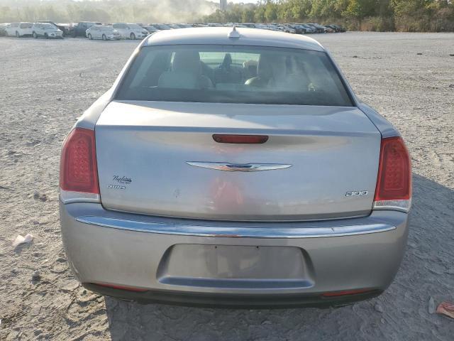 2018 Chrysler 300 Limited