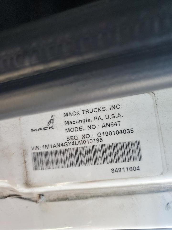 2020 Mack Anthem Semi Truck