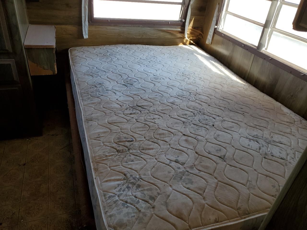 1985 Fleetwood Prowler