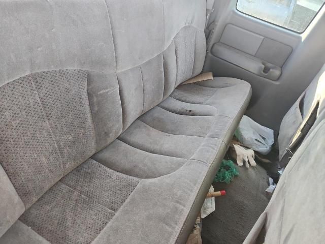 2000 Chevrolet Silverado C1500