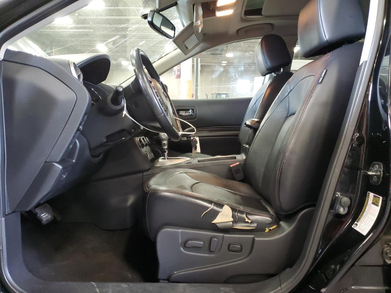 2011 Nissan Rogue s