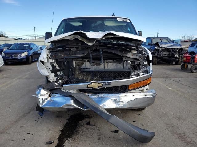 2020 Chevrolet Express G2500