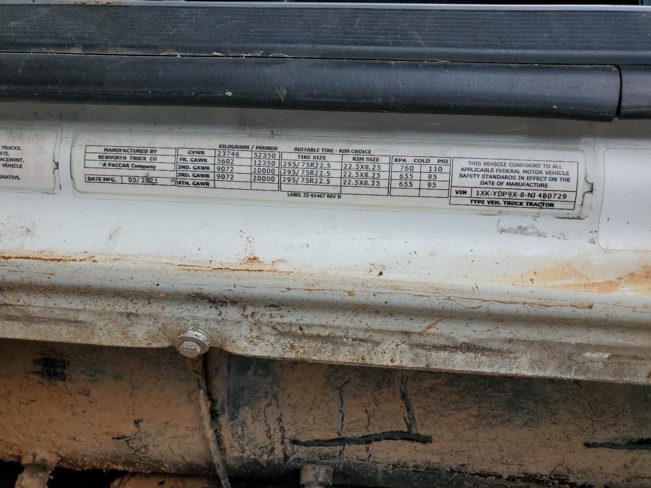 2022 Kenworth T680 Semi Truck