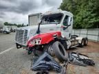 2013 Freightliner Cascadia Semi Truck