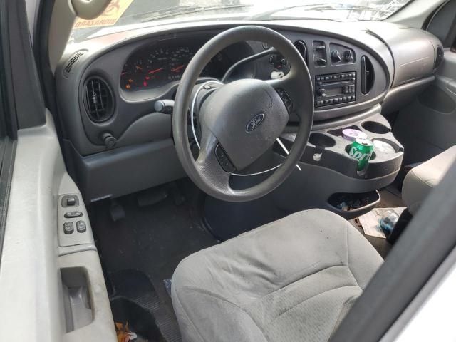 2007 Ford Econoline E350 Super Duty Wagon