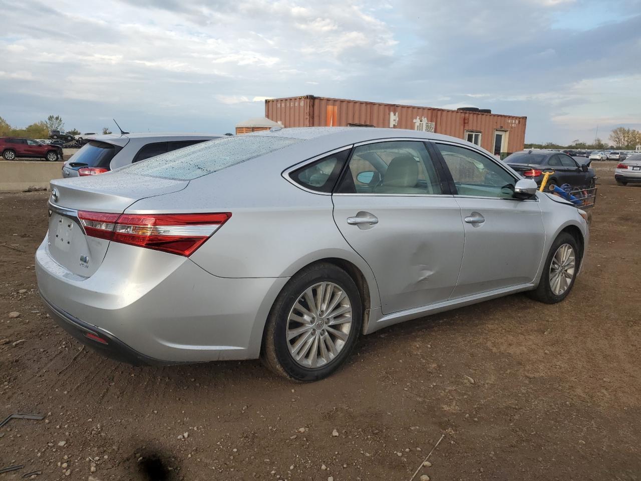 2013 Toyota Avalon Hybrid