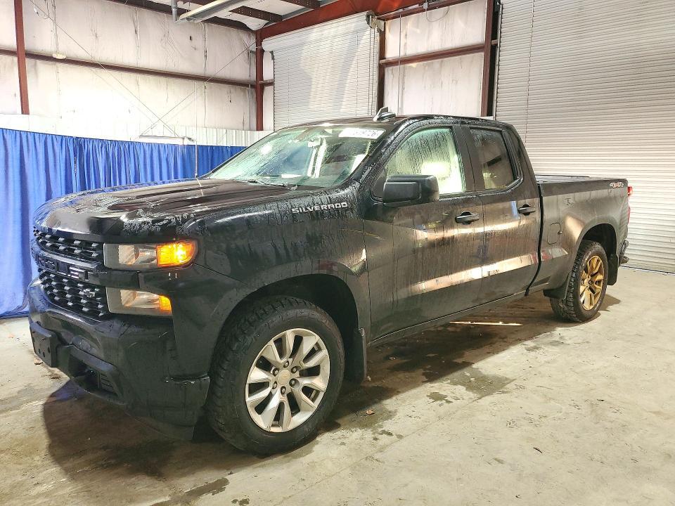 2021 Chevrolet Silverado K1500 Custom