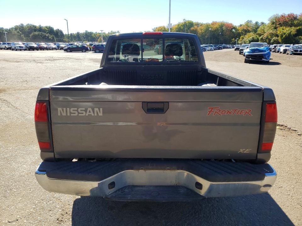 2000 Nissan Frontier XE