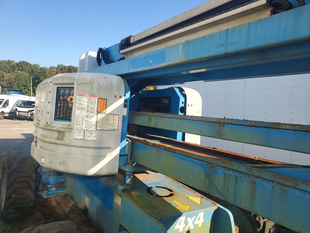 2013 Genie Z60/34 Boom Lift