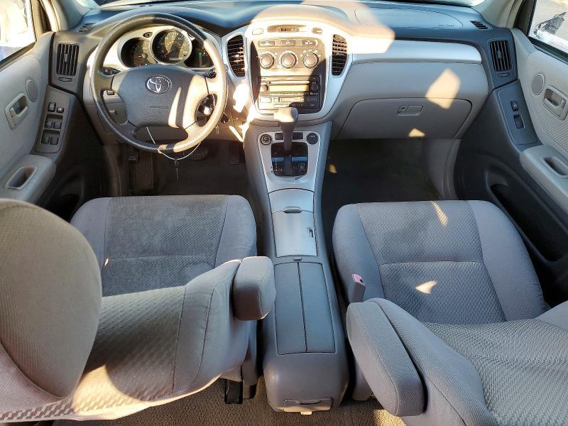 2005 Toyota Highlander Base
