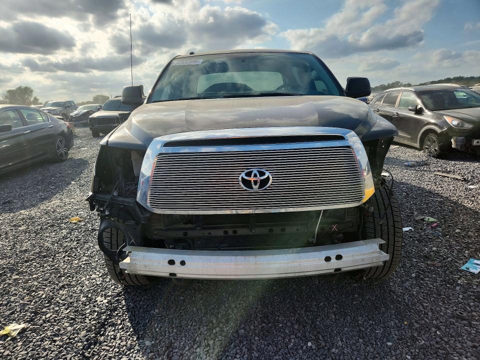 2013 Toyota Tundra Crewmax SR5