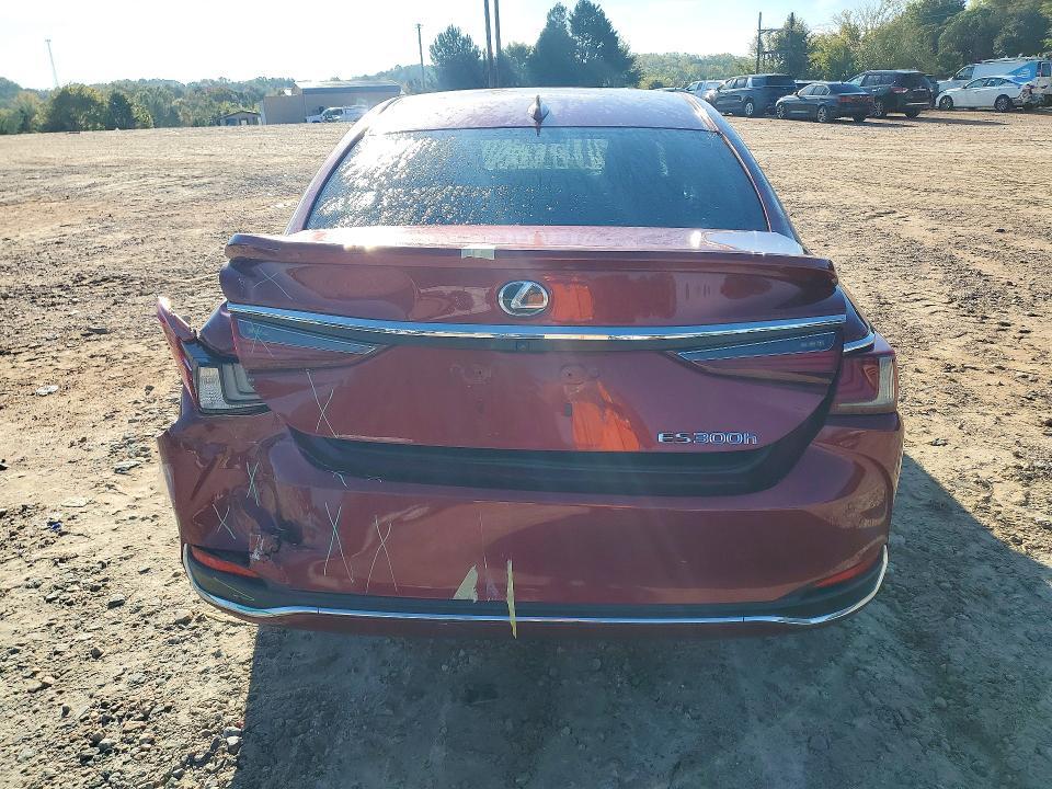 2019 Lexus ES 300H