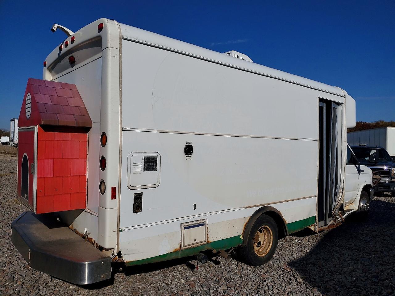 2011 Ford E450 RV
