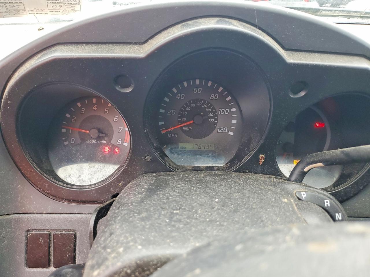 2003 Nissan Frontier Standard
