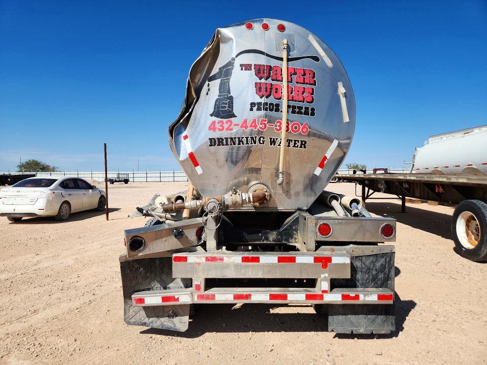 1996 Polar Water Trailer