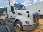 2017 Peterbilt 579 Semi Truck