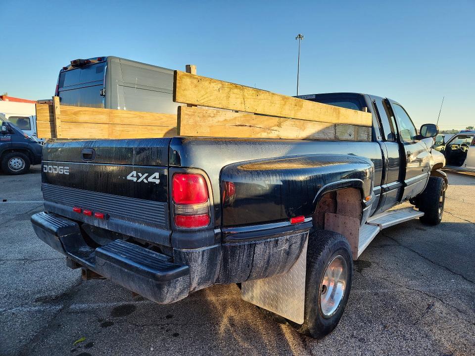 1998 Dodge RAM 3500