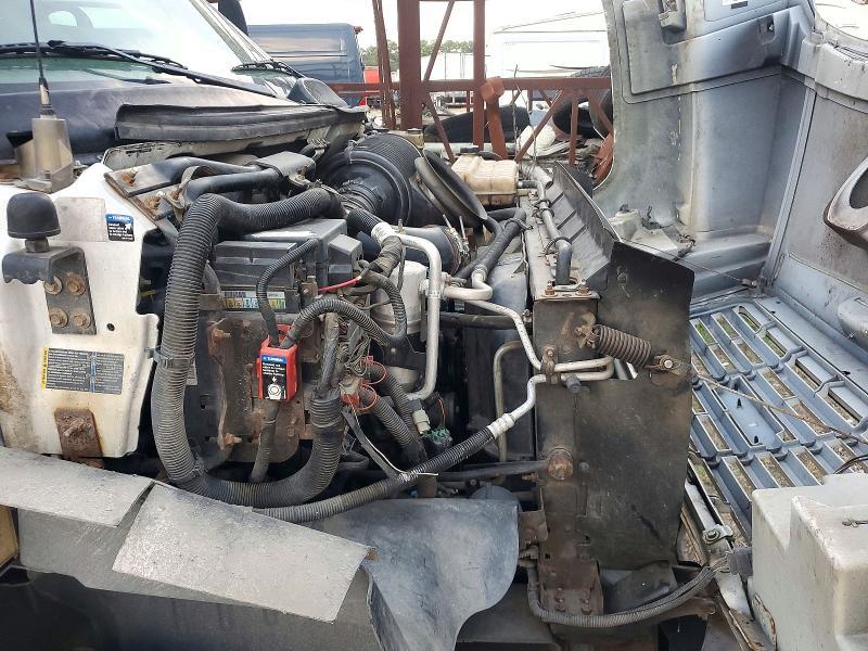 2005 GMC C5500 BOX Truck