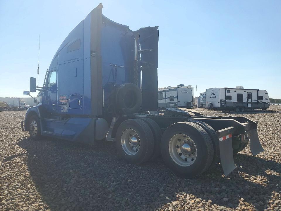 2022 Kenworth T680 Semi Truck