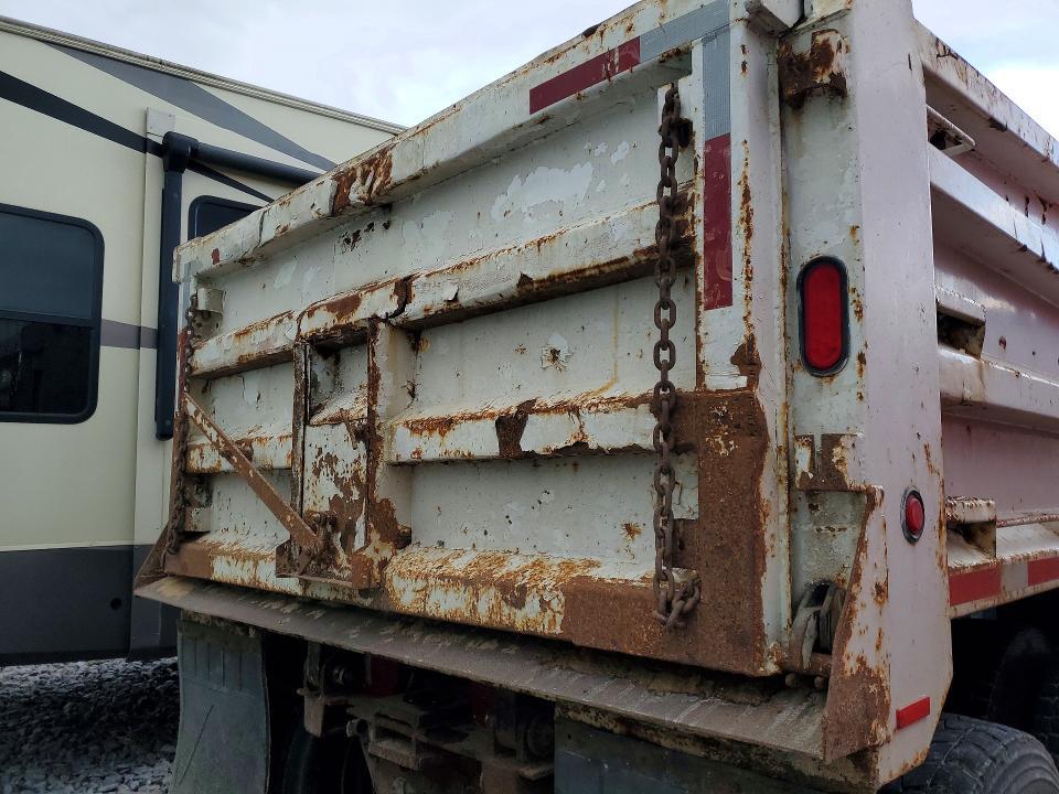 2001 Sterling 2001 Sterling LT 8500 Dump Truck