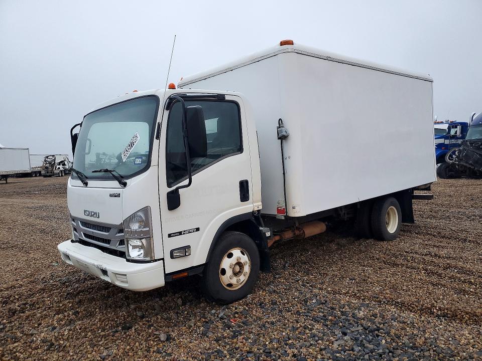 2017 Isuzu NPR BOX Truck