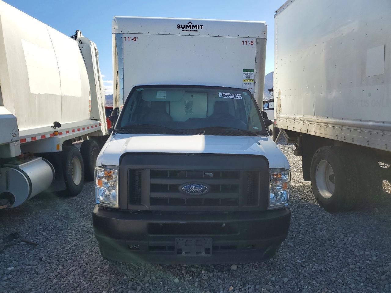 2024 Ford E450 BOX Truck