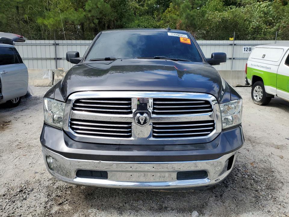 2018 Dodge RAM 1500 SLT