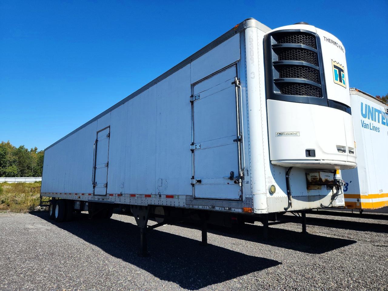 2011 Reefer Utility 2011 Utility VS2RA Refrigerated Van Trailer