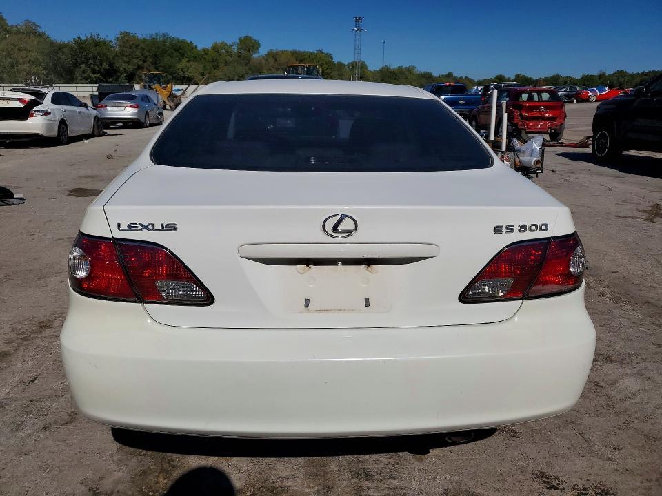 2003 Lexus ES 300