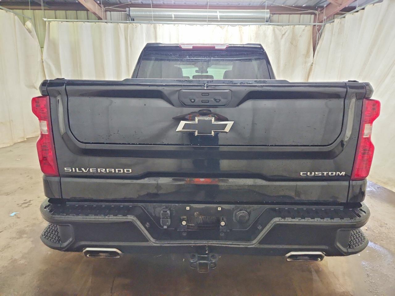 2022 Chevrolet Silverado K1500 Trail Boss Custom