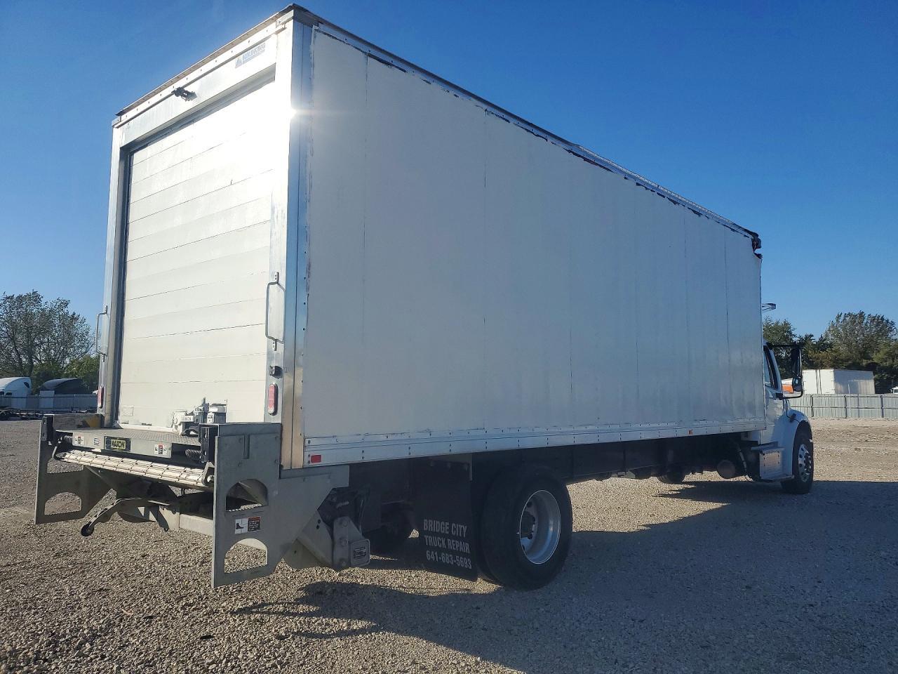 2021 Frht - Freightliner 2021 Freightliner Business Class M2 Refrigerated B