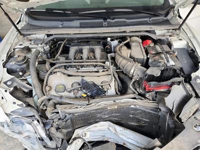 2011 Ford Taurus SEL