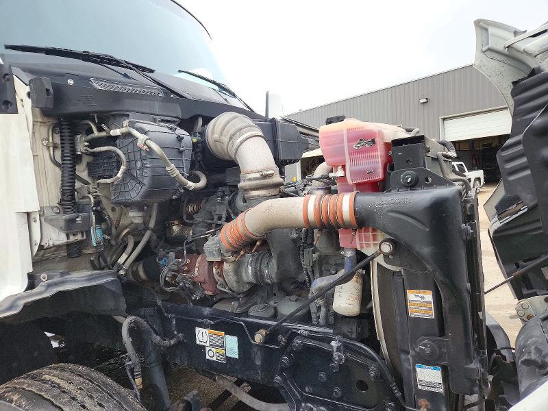 2021 Kenworth T680 Semi Truck