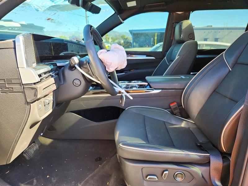 2025 Cadillac Escalade ESV Premium Luxury