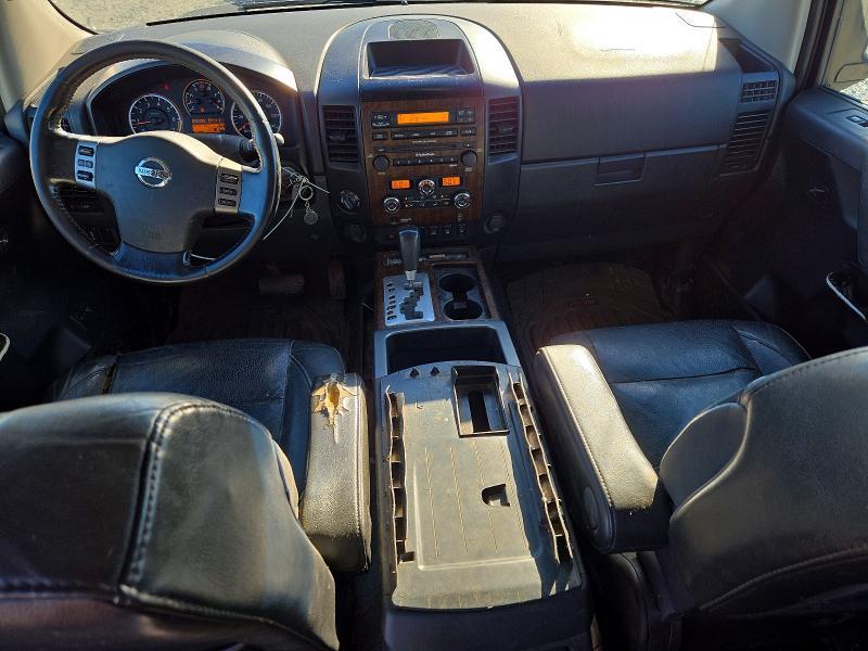 2011 Nissan Titan SV