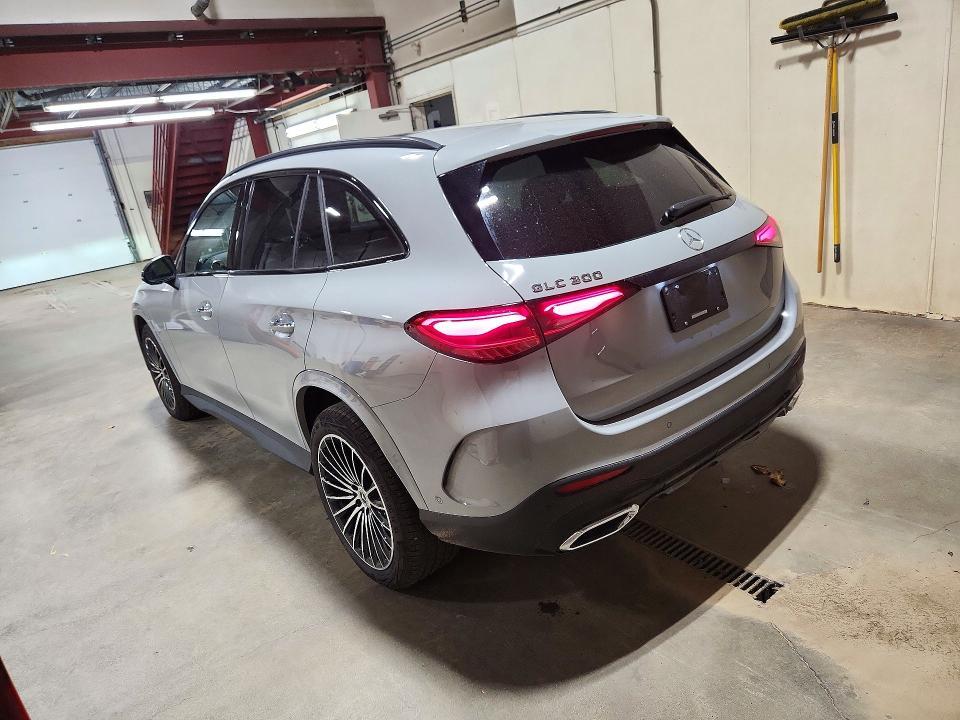 2026 Mercedes-Benz GLC 300