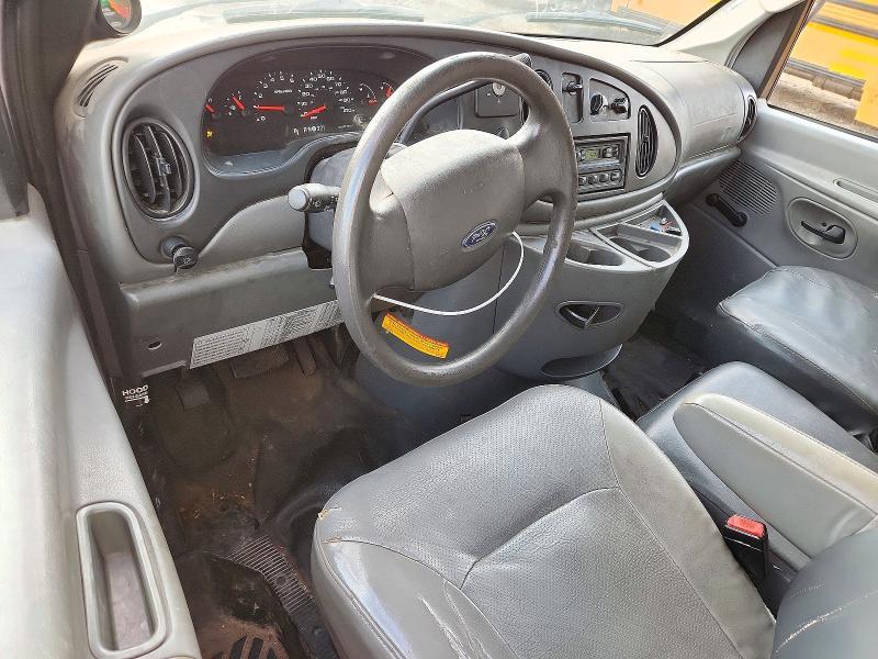 2007 Ford E450 BOX Truck