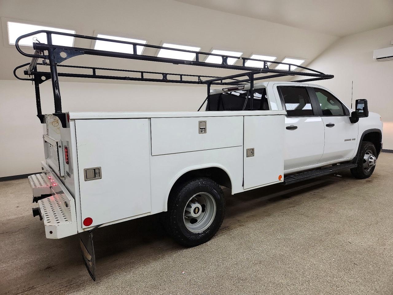 2021 Chevrolet Silverado C3500
