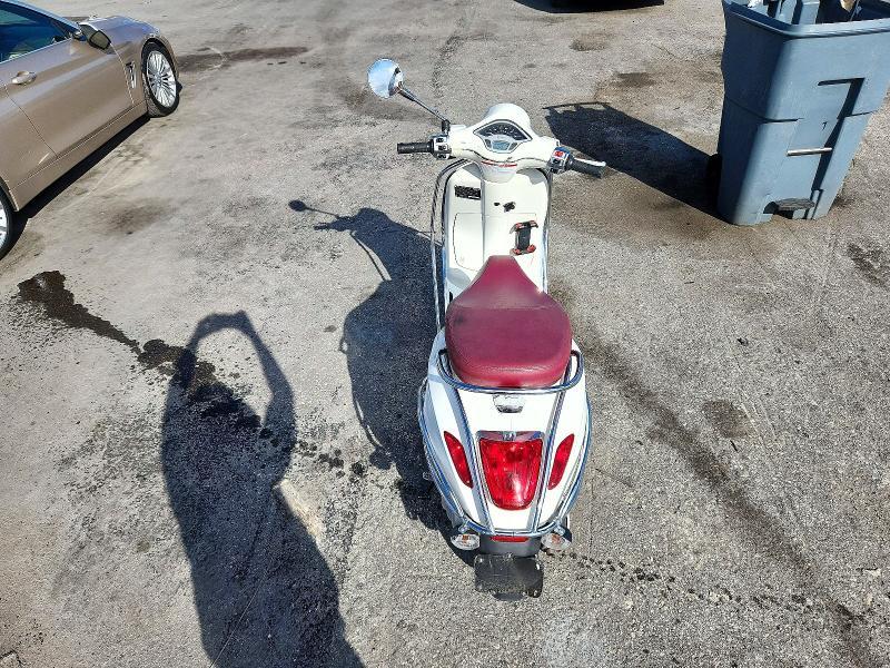 2017 Vespa Primavera 50 4V IE